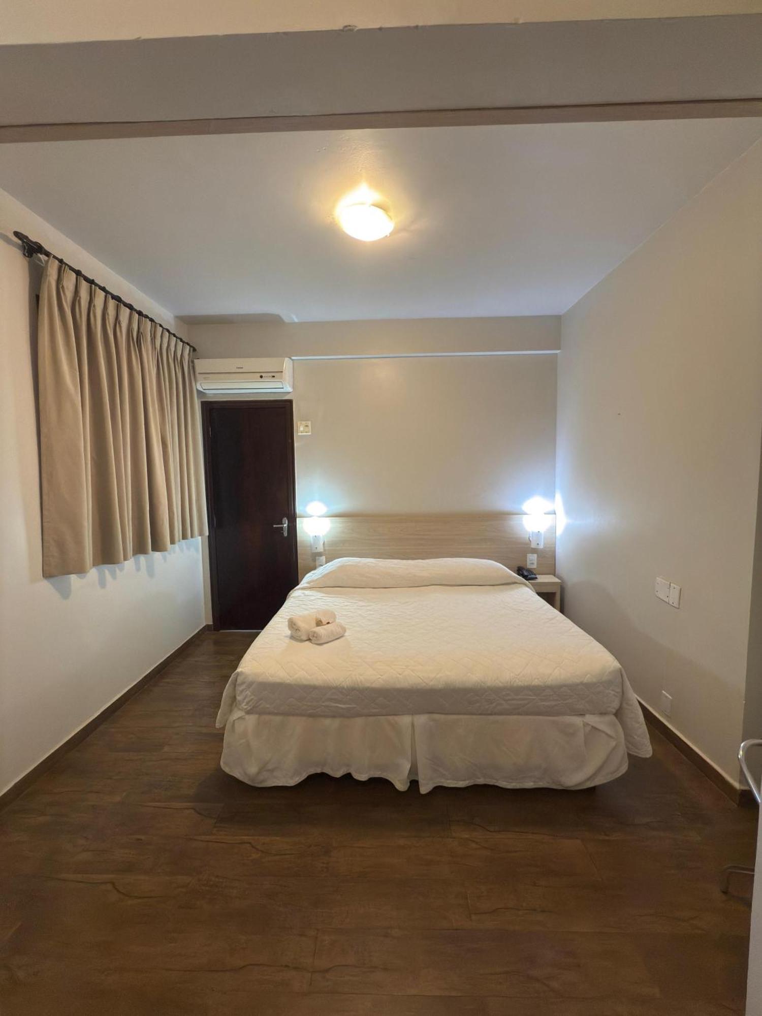 Hotel Santa Maria Campo Mourao Bagian luar foto
