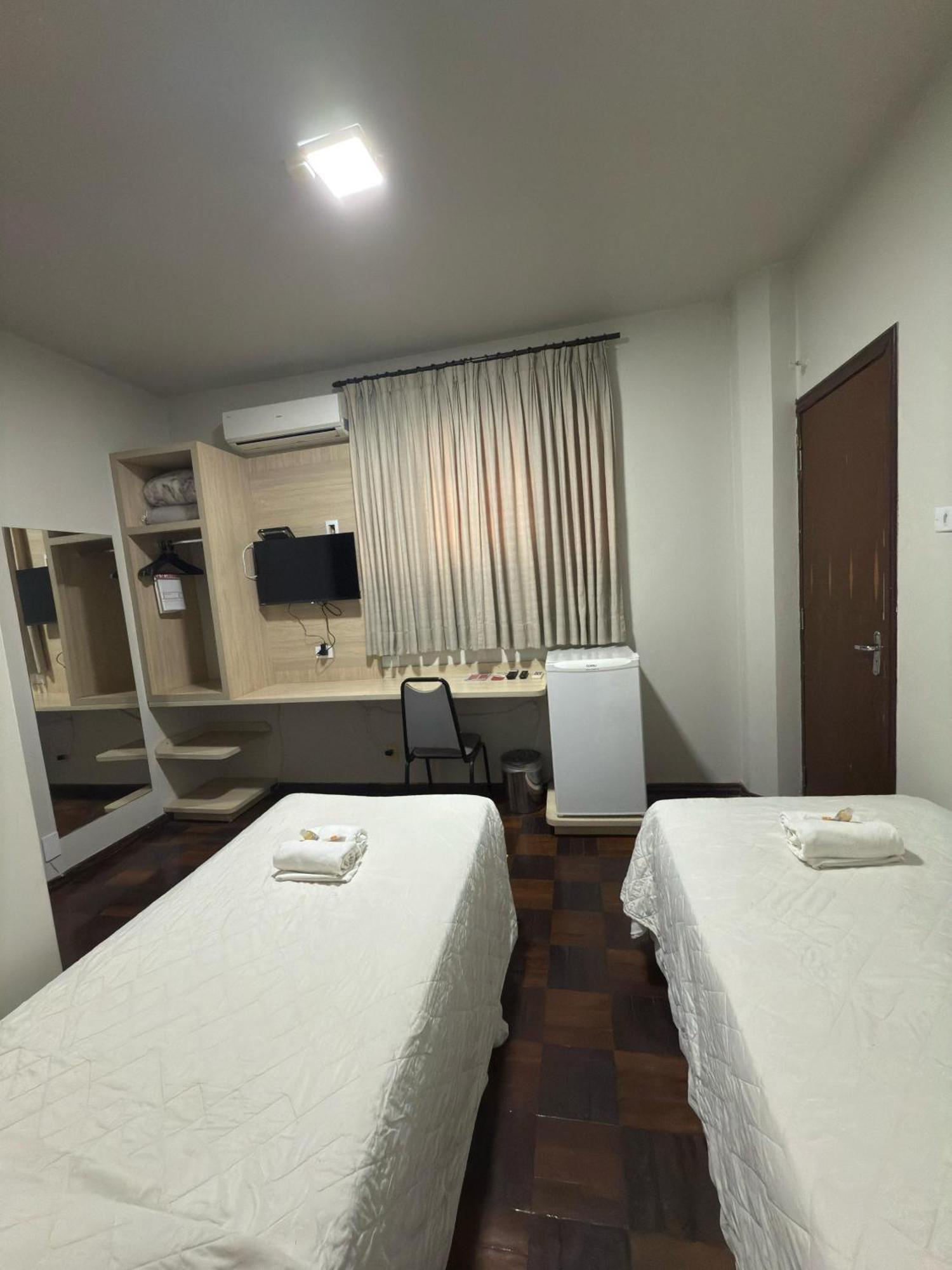 Hotel Santa Maria Campo Mourao Bagian luar foto