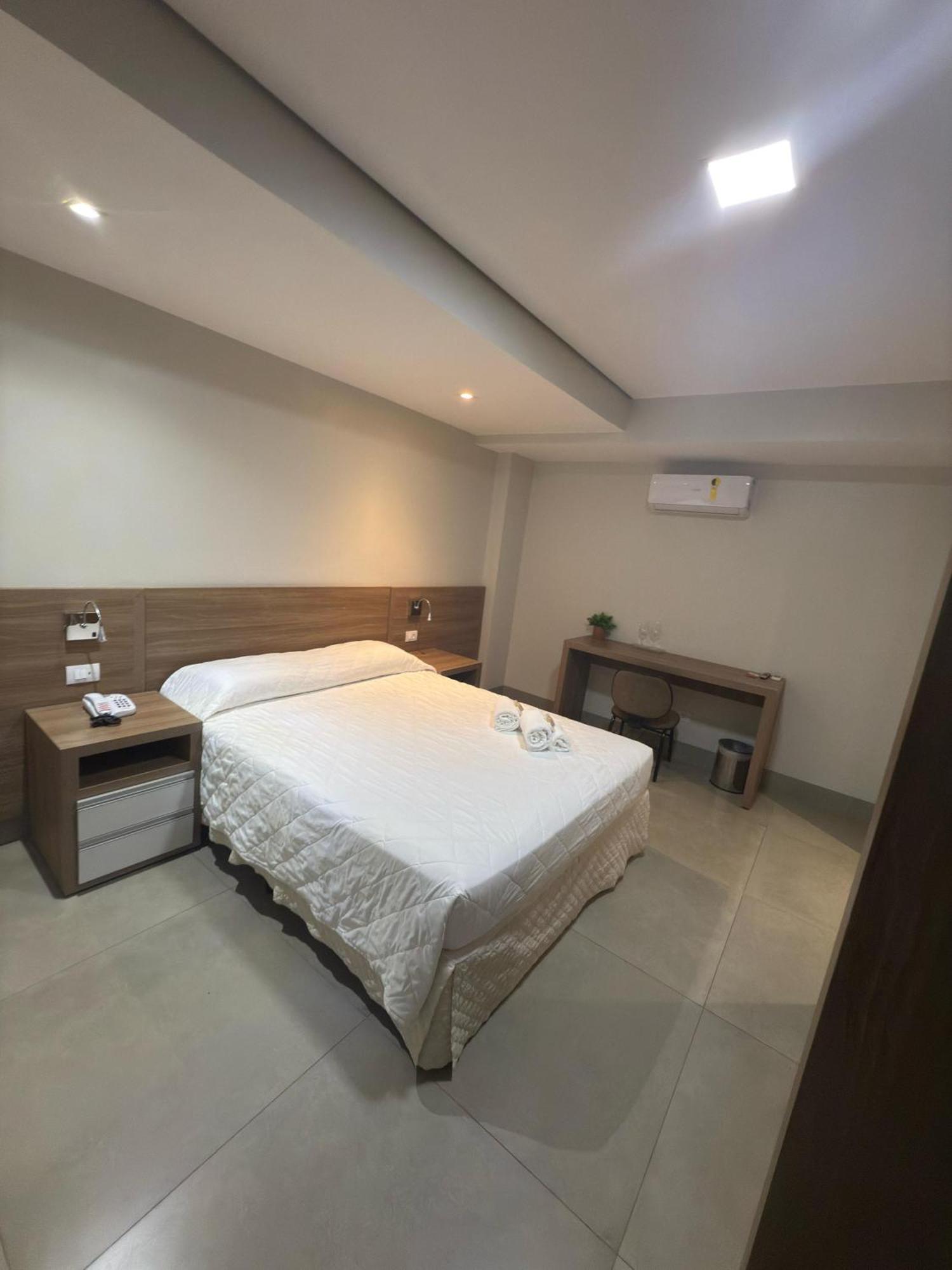 Hotel Santa Maria Campo Mourao Bagian luar foto