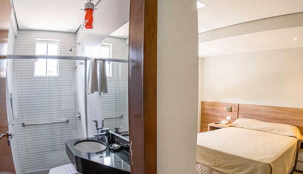 Hotel Santa Maria Campo Mourao Bagian luar foto