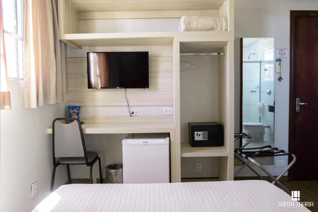 Hotel Santa Maria Campo Mourao Bagian luar foto